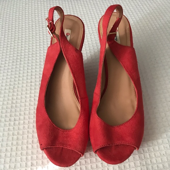 jcpenney Shoes - NWOT Neon Open-Toed Wedges